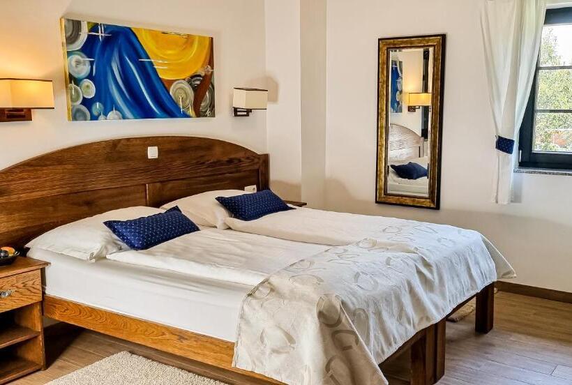 חדר סטנדרט לשלושה, Green Garden Plitvice Lakes