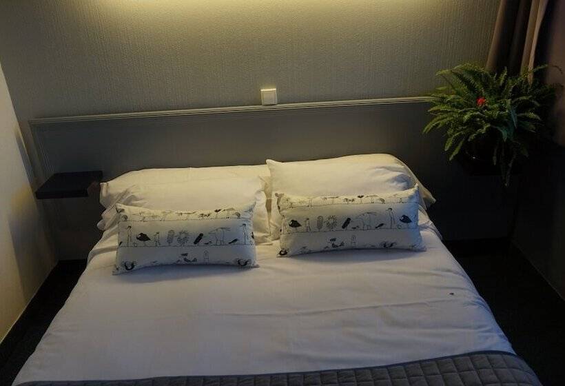 اتاق استاندارد, Fasthôtel Niort