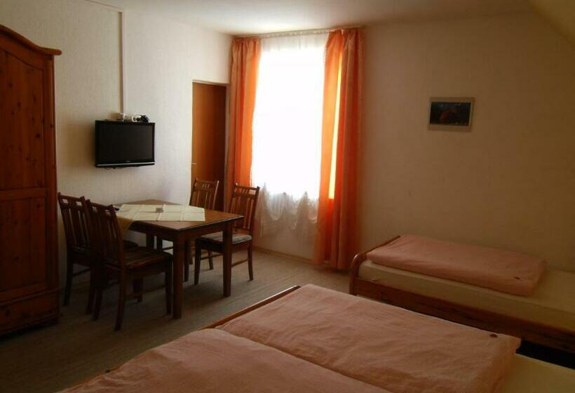 4인용 스탠다드 룸, Gasthof Zum Neubau