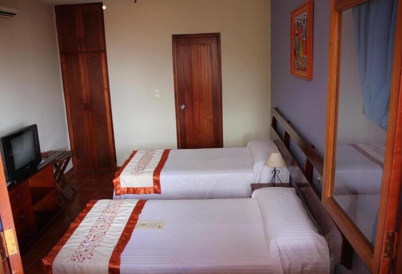 اتاق استاندارد, Los Arcos