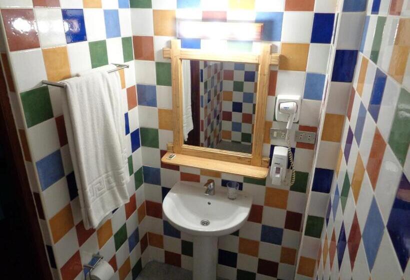 سوییت جونیور, Los Arcos