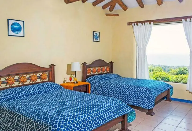 اتاق استاندارد سه نفره, Mantaraya Lodge