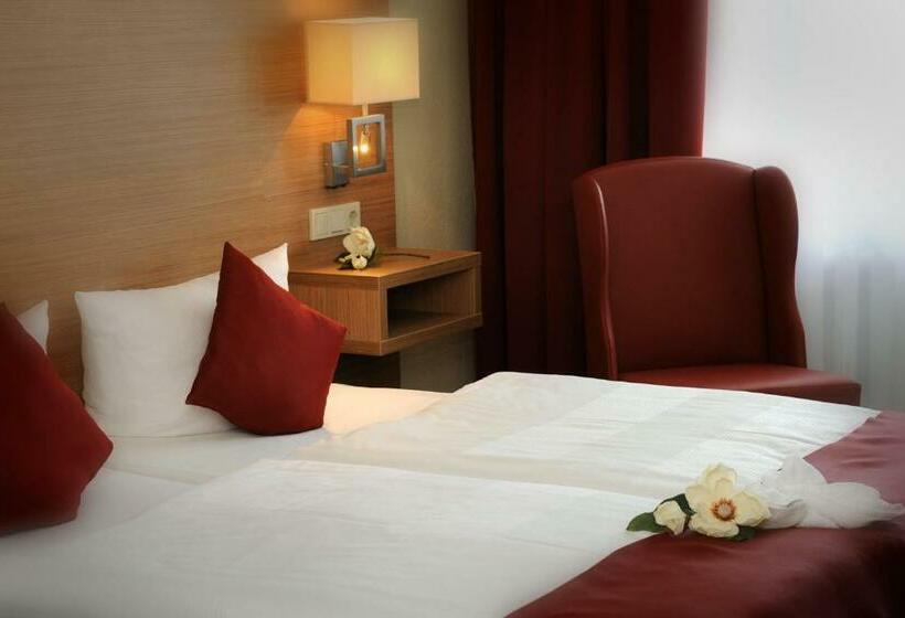 标准间, Parkhotel Forsthaus