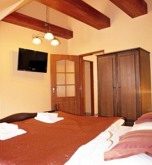 סוויטה, Pelikán