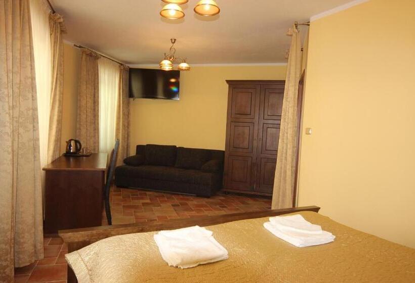 חדר סטנדרט, Pelikán