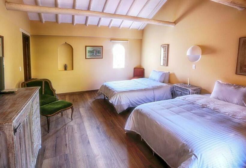 标准间, Plazuela De San Agustín