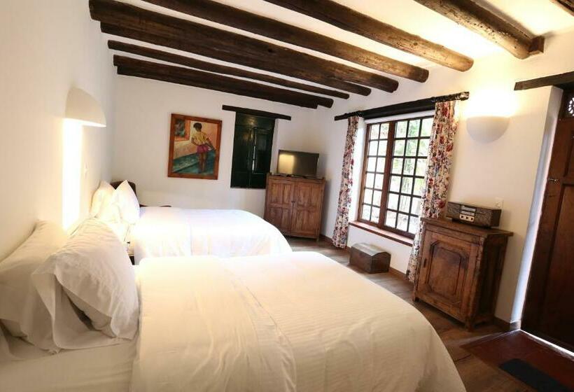 스탠다드 룸, Plazuela De San Agustín