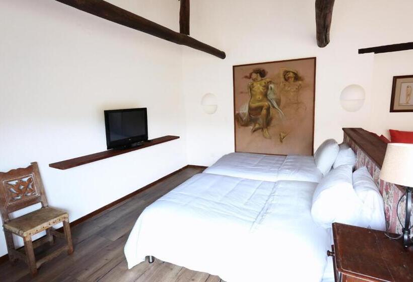 4인용 스탠다드 룸, Plazuela De San Agustín