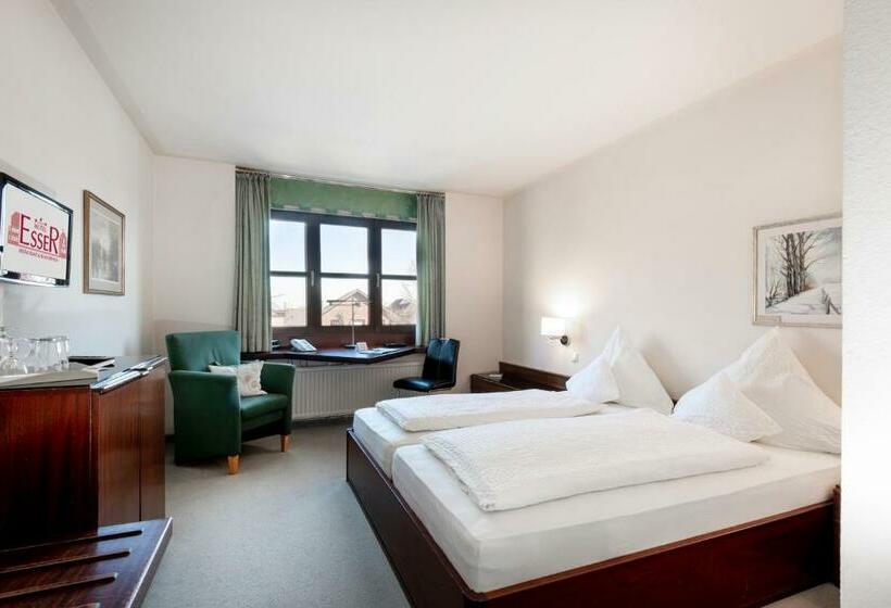 스탠다드 룸, Restaurant Esser