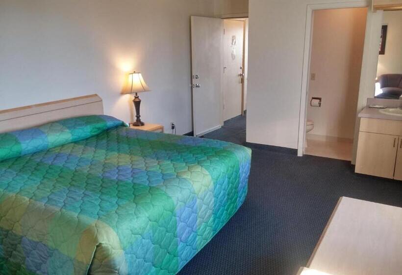 جناح سرير كينج, Surfside Resort