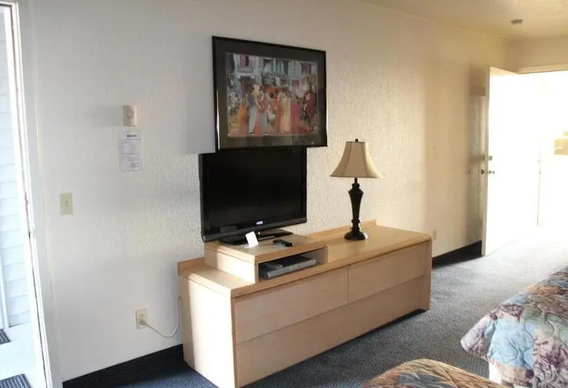 スイート, Surfside Resort