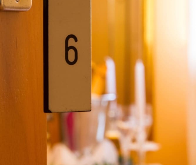 חדר סטנדרט, Tuniberg Restaurant