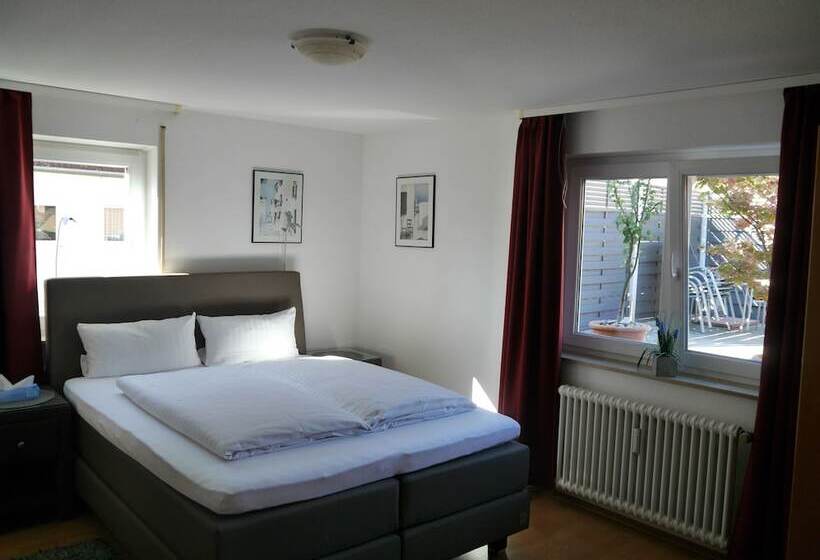 חדר סטנדרט, Tuniberg Restaurant