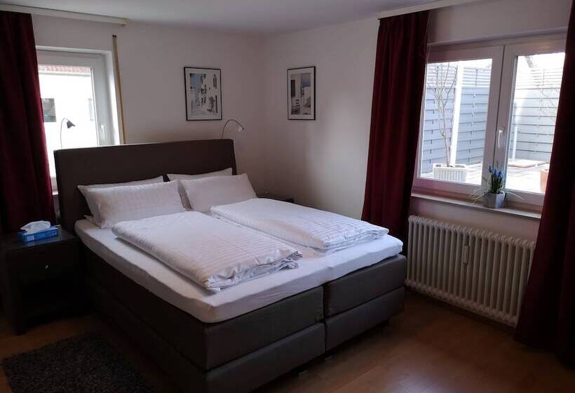 חדר סטנדרט, Tuniberg Restaurant