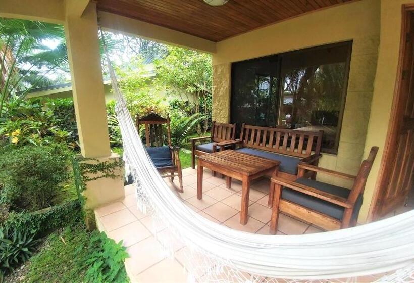 בקתה סטנדרטית, Zula Inn Apart