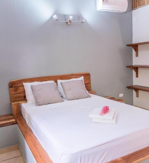 בקתה סטנדרטית, Zula Inn Apart