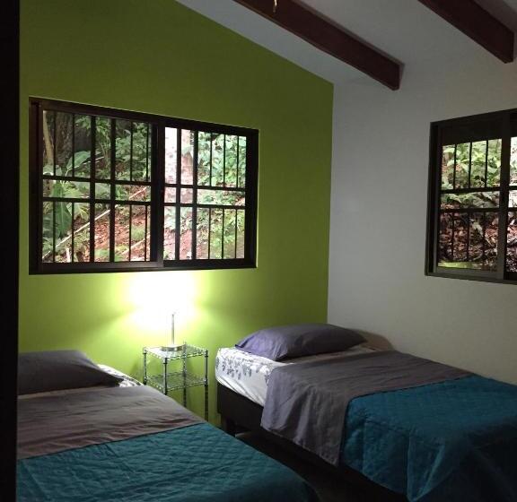 خانه 2 خوابه, Luz En El Cielo Eco B&b/hostel