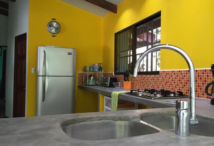 خانه 2 خوابه, Luz En El Cielo Eco B&b/hostel