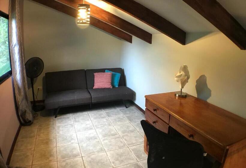 خانه 2 خوابه, Luz En El Cielo Eco B&b/hostel