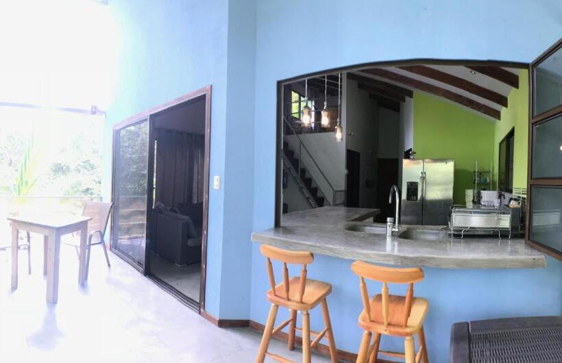 خانه 2 خوابه, Luz En El Cielo Eco B&b/hostel