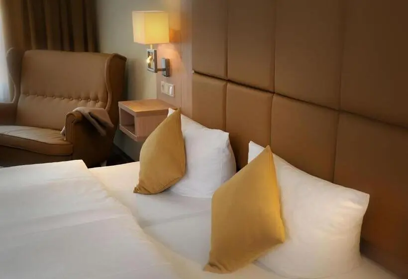 Standard-huone Parveke, Parkhotel Forsthaus