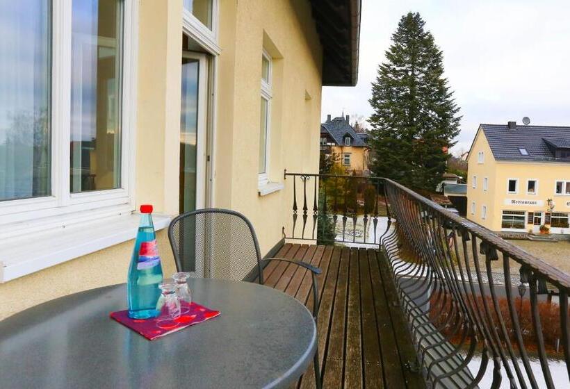 バルコニー付きスタンダードルーム, Parkhotel Forsthaus