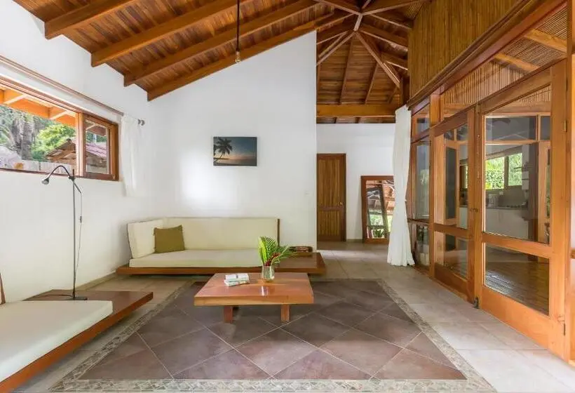 ویلای 1 خوابه, Villas Santa Teresa