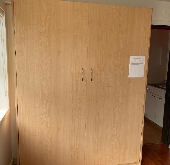 اتاق استاندارد, A Float Home B&b In Fisherman’s Wharf