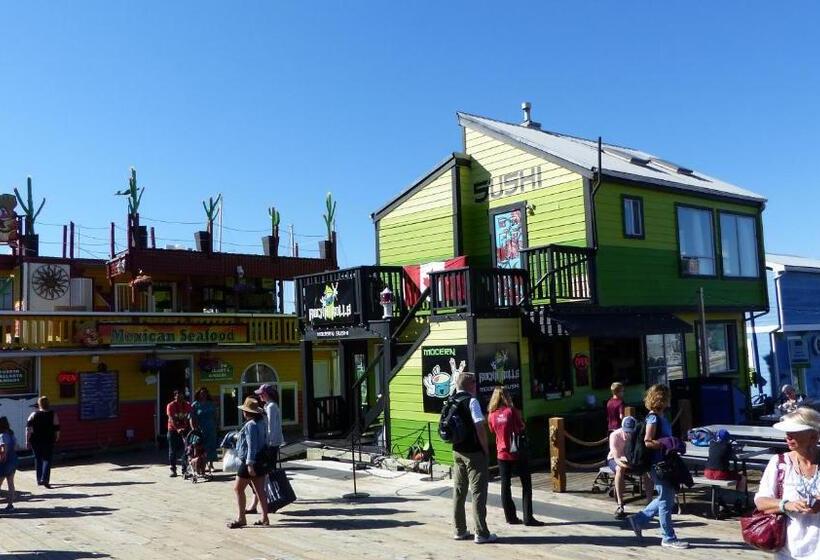 ２ベッドルームハウス, A Float Home B&b In Fisherman’s Wharf