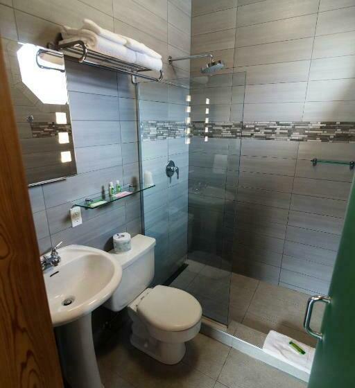 带大床的豪华间, Adventure