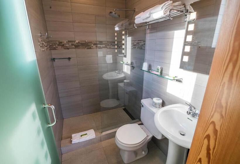 豪华房间, Adventure