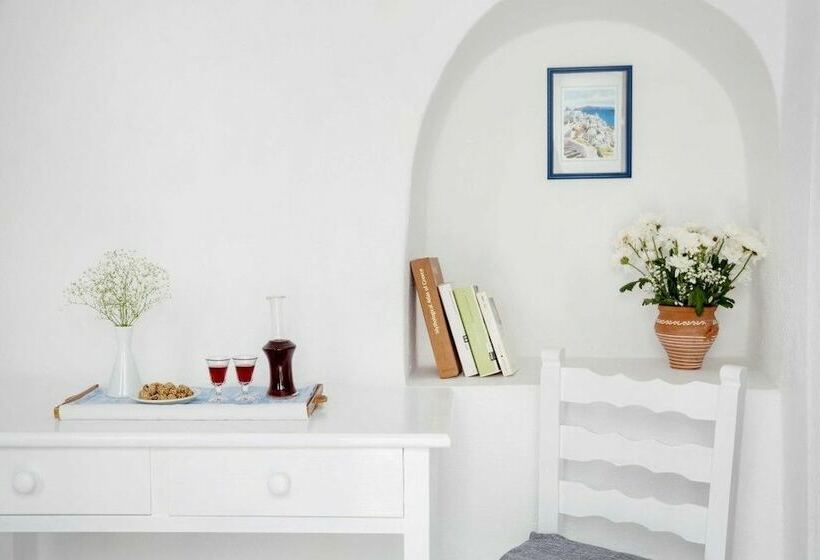 ベーシックワンルーム, Annio Flats