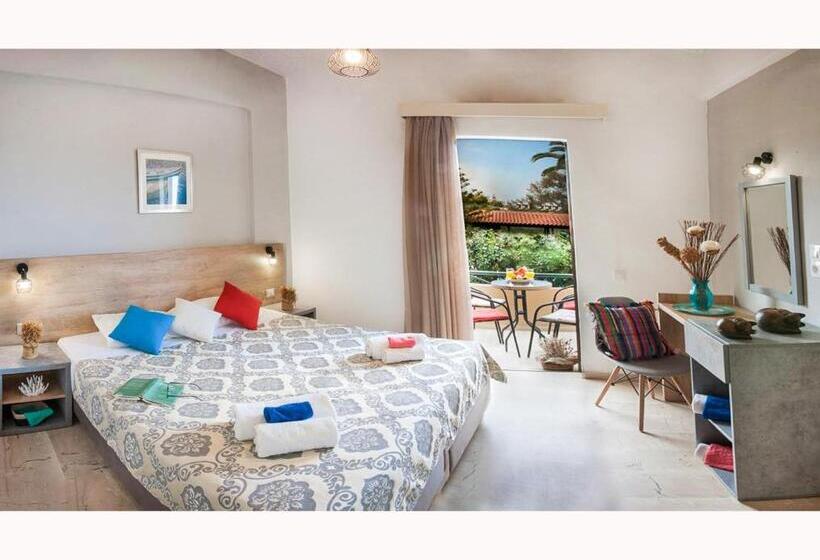 4인용 수피리어 룸, Argo Apartments