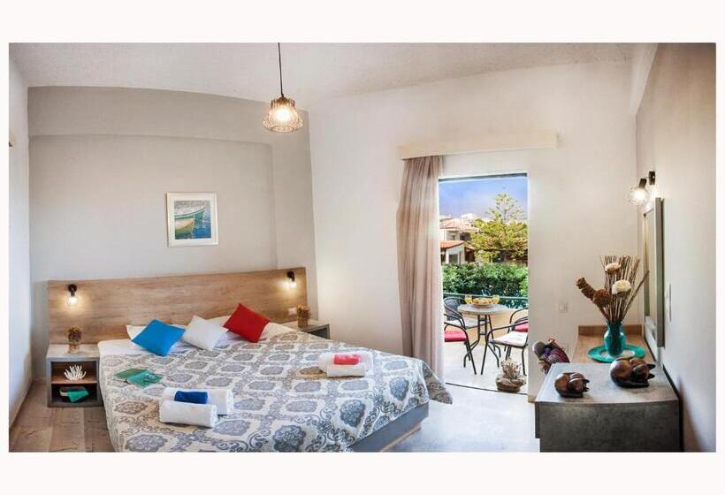 4인용 수피리어 룸, Argo Apartments