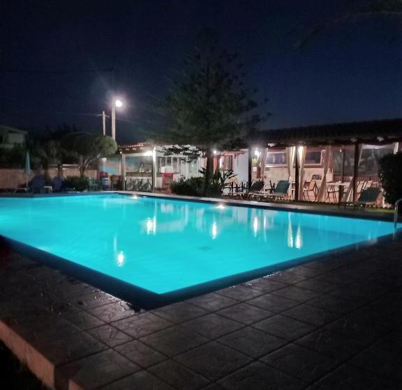 침실 1개 가든 전망 아파트, Argo Apartments