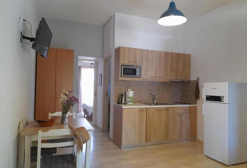 4인용 수피리어 룸, Argo Apartments