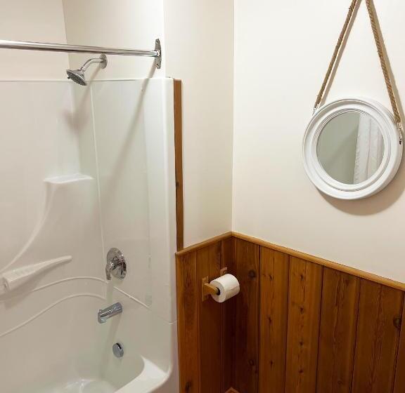 חדר סטנדרט נוף לים, Auberge Au Poste De Traite