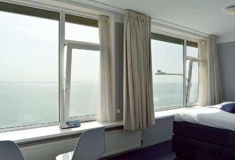 اتاق سوپریور با چشم‌انداز دریا, Belgische Loodsensociëteit