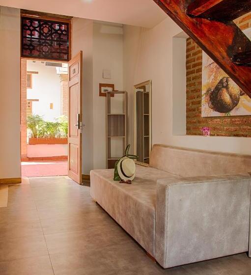 סוויטה, Boutique Casa Carolina