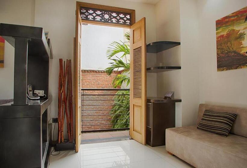 סוויטה, Boutique Casa Carolina