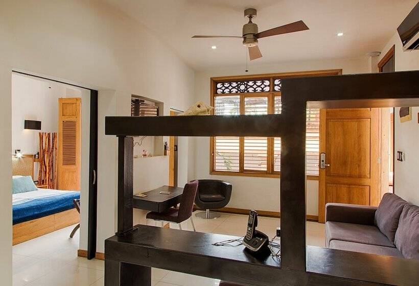 סוויטה, Boutique Casa Carolina