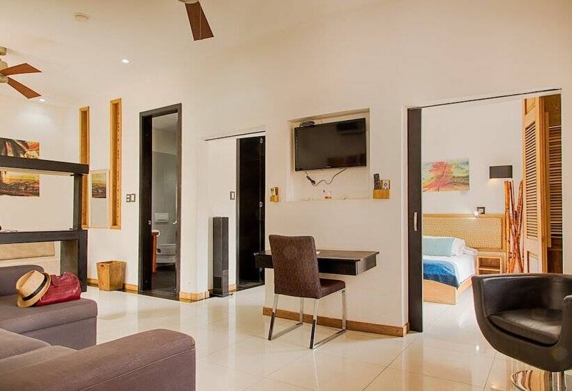 סוויטה, Boutique Casa Carolina