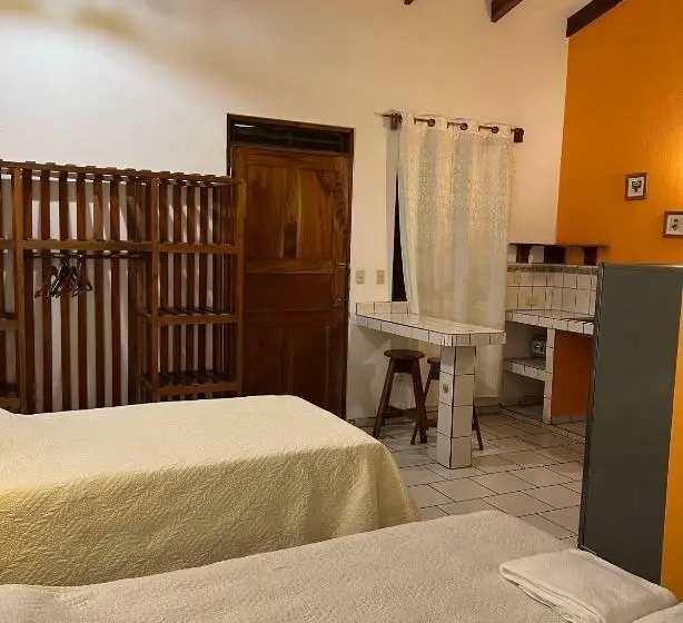 Standard-studio, Cabinas El Colibri