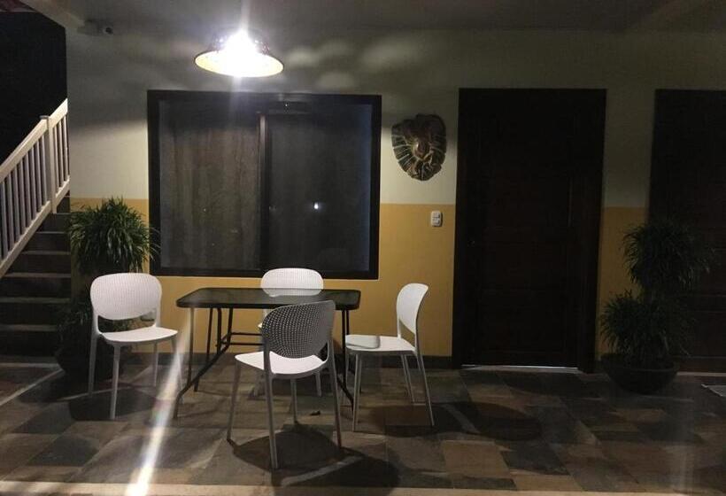 패밀리 스위트, Cabinas El Colibri