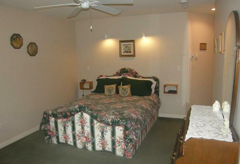 غرفة قياسية, Cedar Wood Lodge Bed & Breakfast Inn