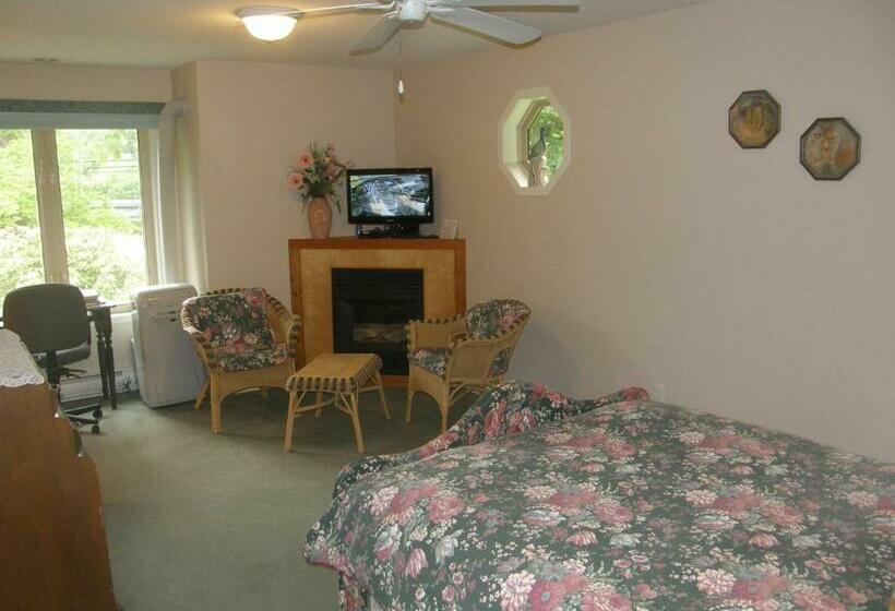 غرفة قياسية, Cedar Wood Lodge Bed & Breakfast Inn
