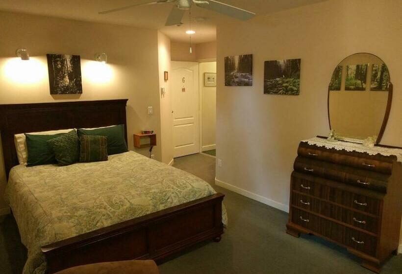 غرفة قياسية, Cedar Wood Lodge Bed & Breakfast Inn