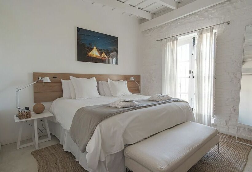 اتاق سوپریور, Charco