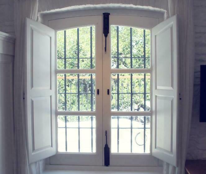 اتاق پرمیوم, Charco