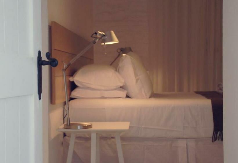 اتاق پرمیوم, Charco